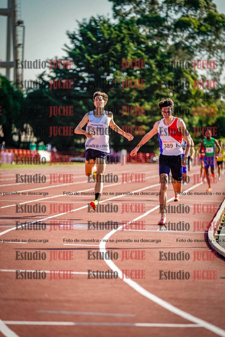 Fotos de los 1500 m llanos de varones