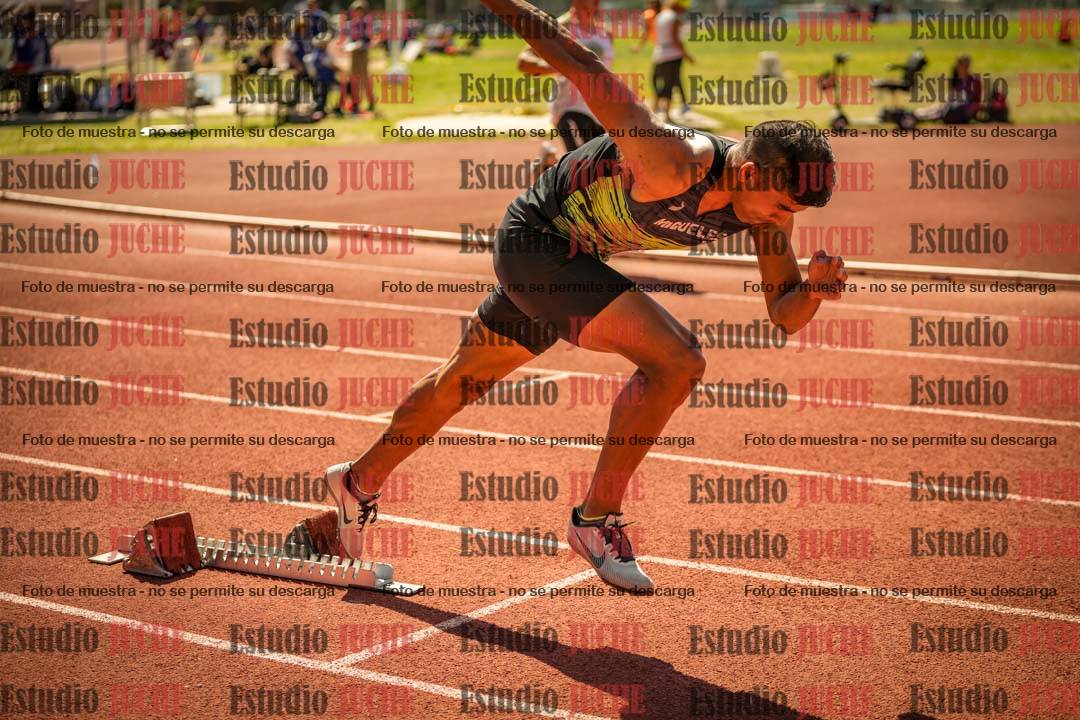 Fotos de los 400 m llanos de varones