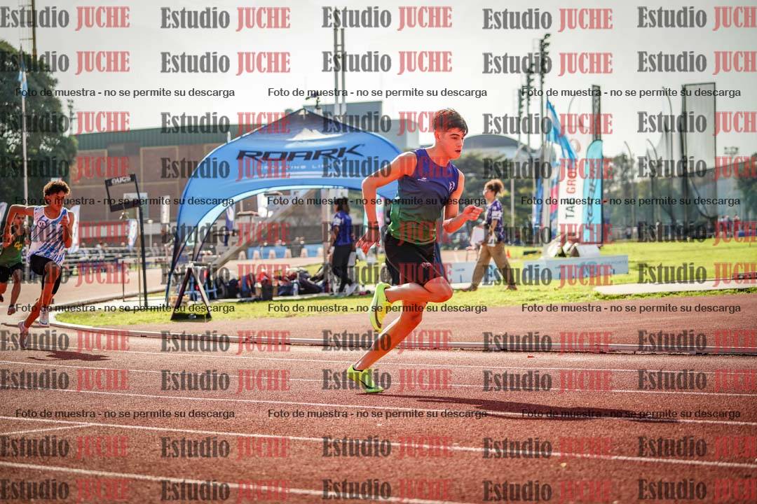 Fotos de los 400 m llanos de varones