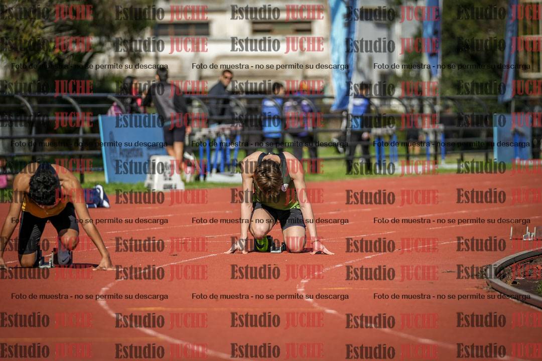Fotos de los 200 m llanos de varones