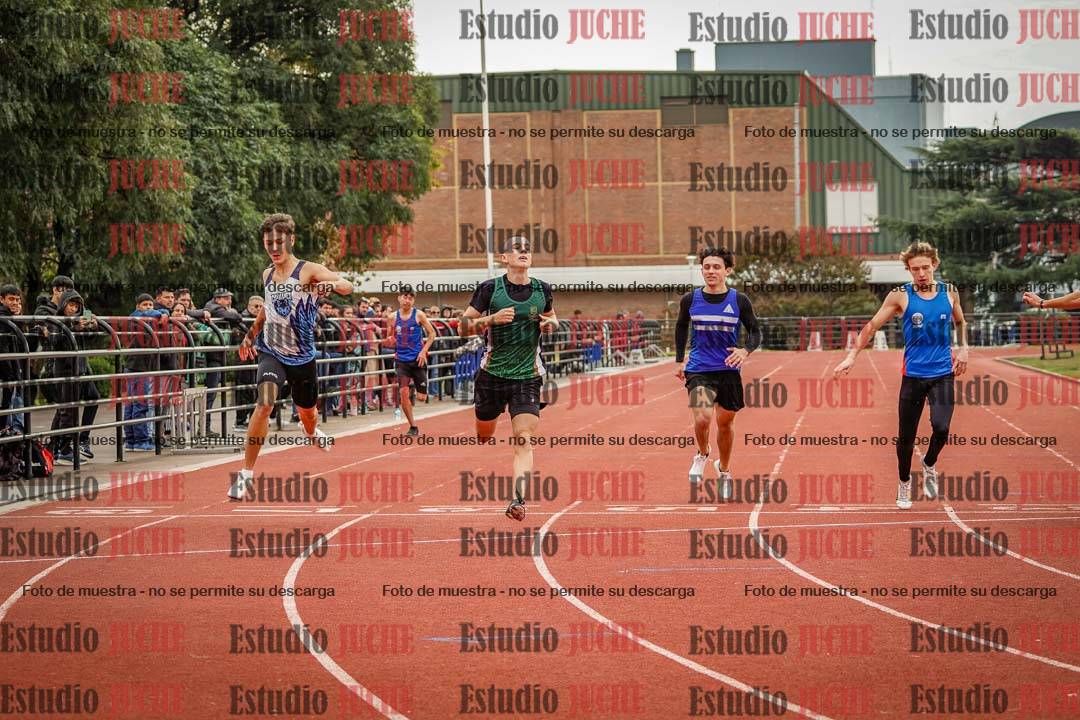 Fotos de los 200 m llanos de varones