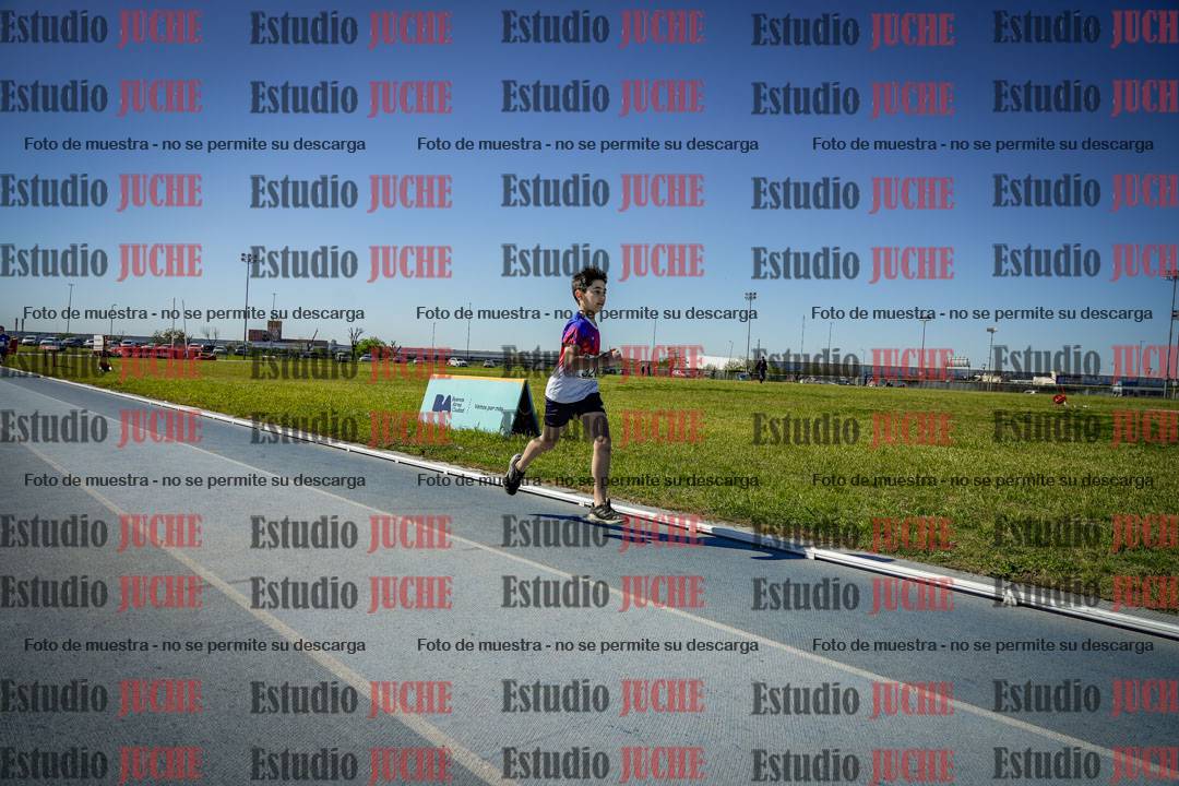 Fotos de los 1000 m llanos de varones