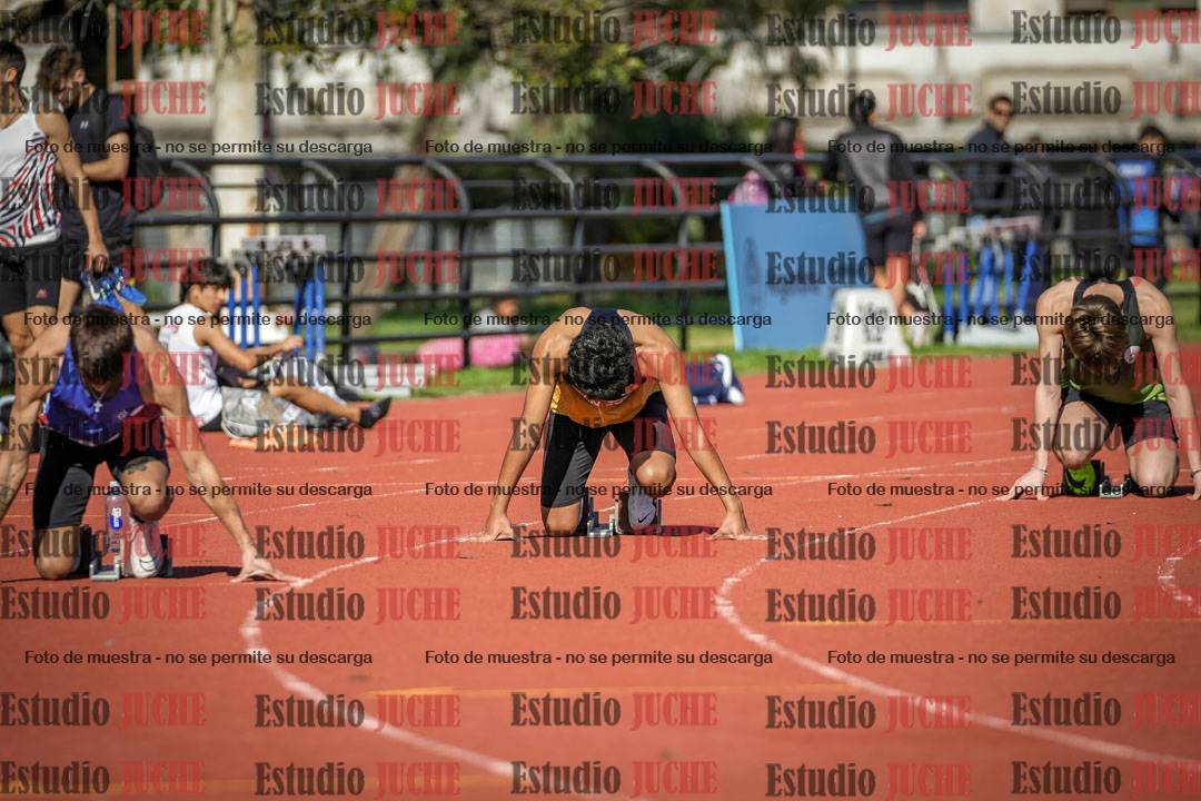 Fotos de los 200 m llanos de varones