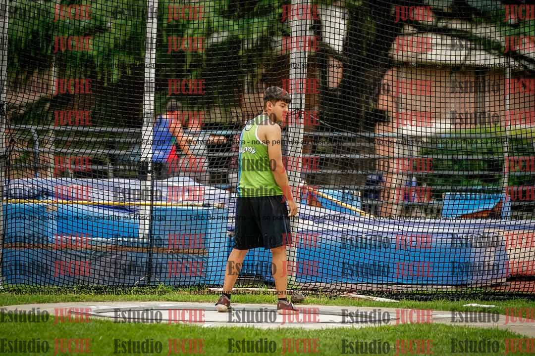 Fotos del lanzamiento de martillo de varones