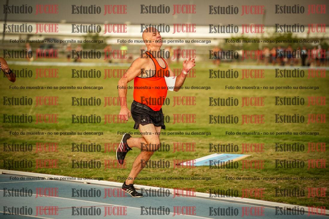 Fotos de los 1000 m llanos de varones
