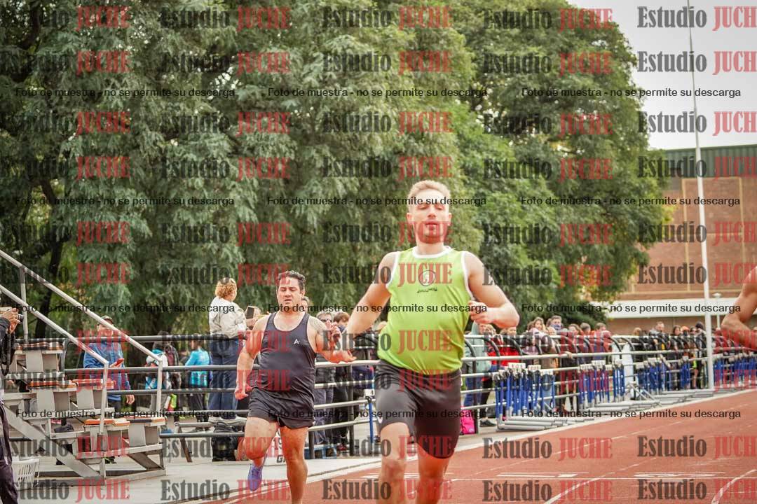 Fotos de los 100 m llanos de varones