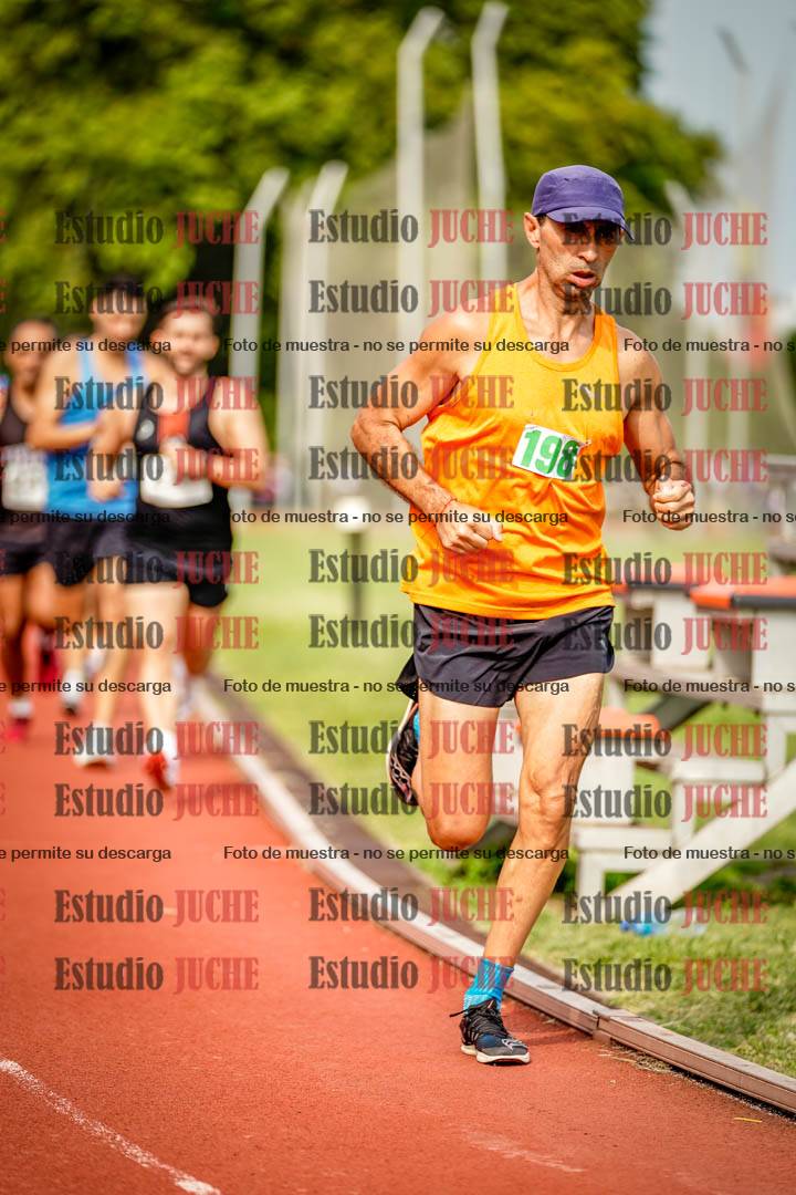 Fotos de los 3000 m llanos de varones