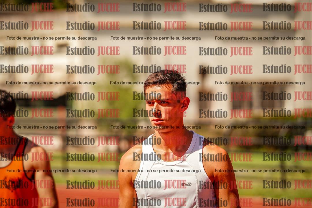 Fotos de los 400 m llanos de varones