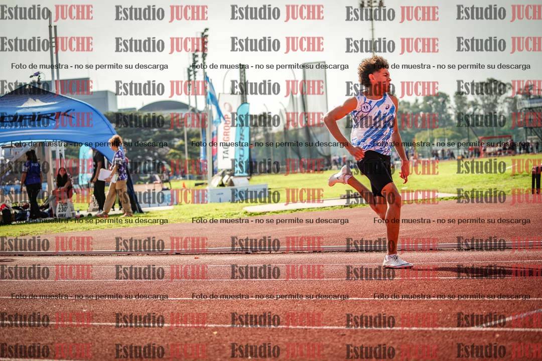 Fotos de los 400 m llanos de varones