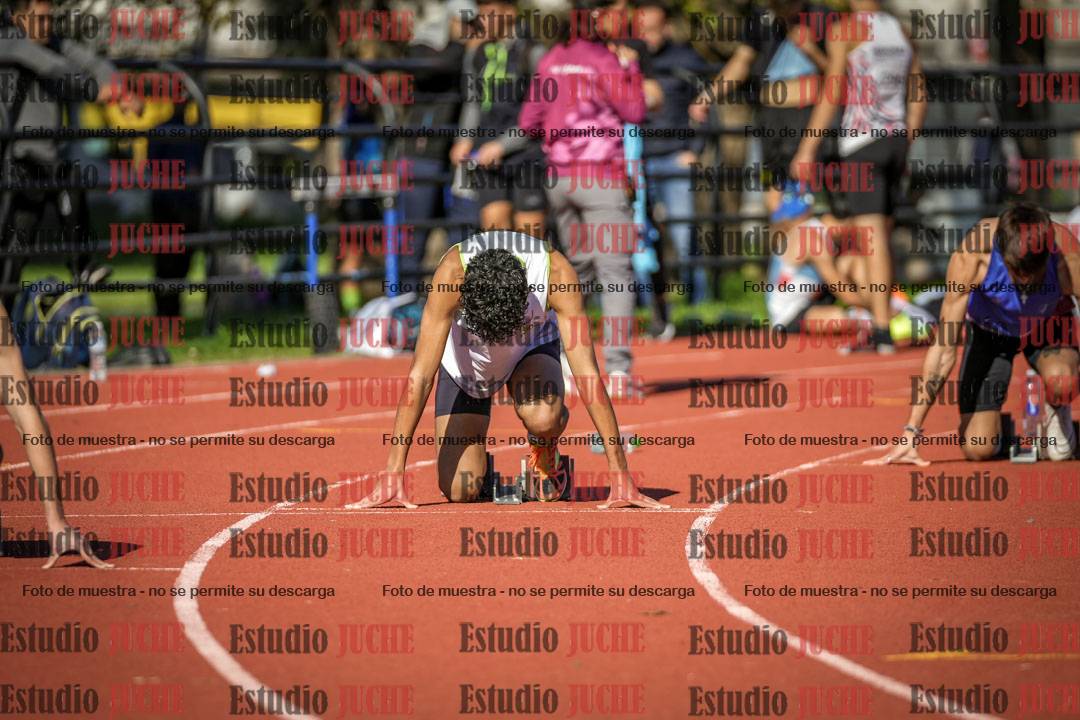 Fotos de los 200 m llanos de varones