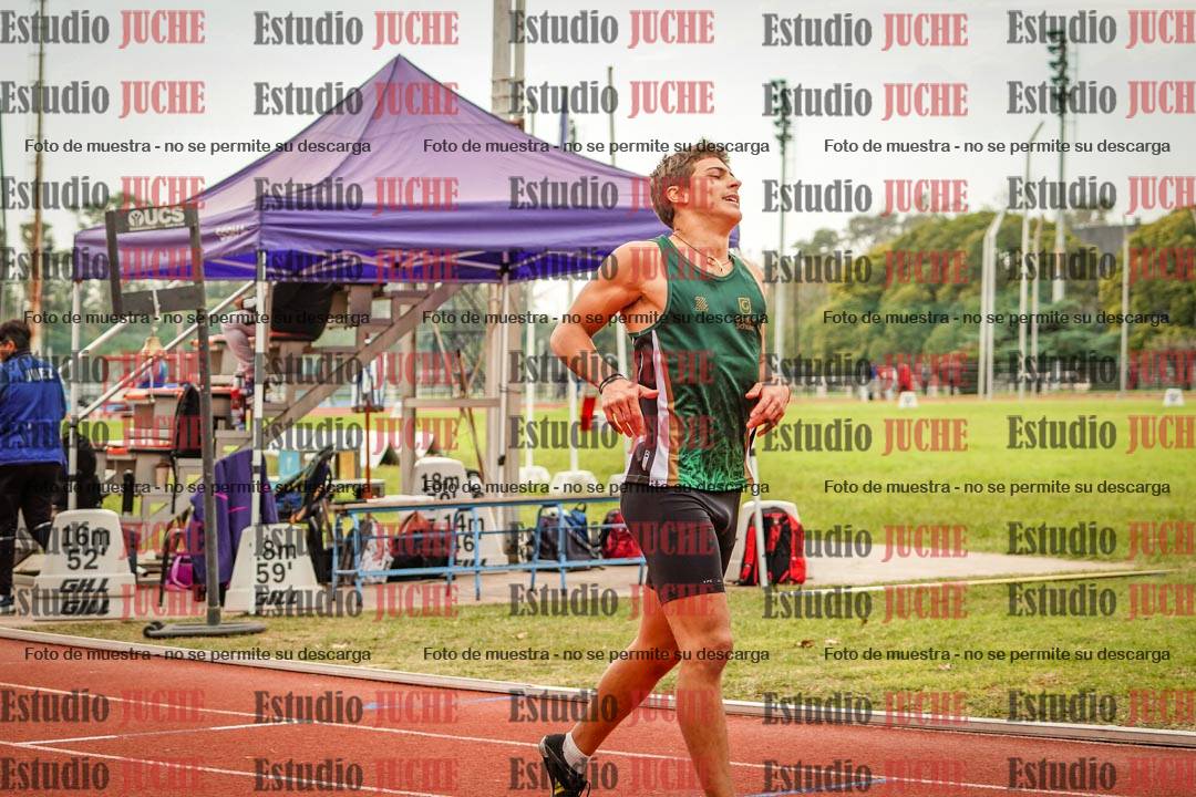 Fotos de los 200 m llanos de varones