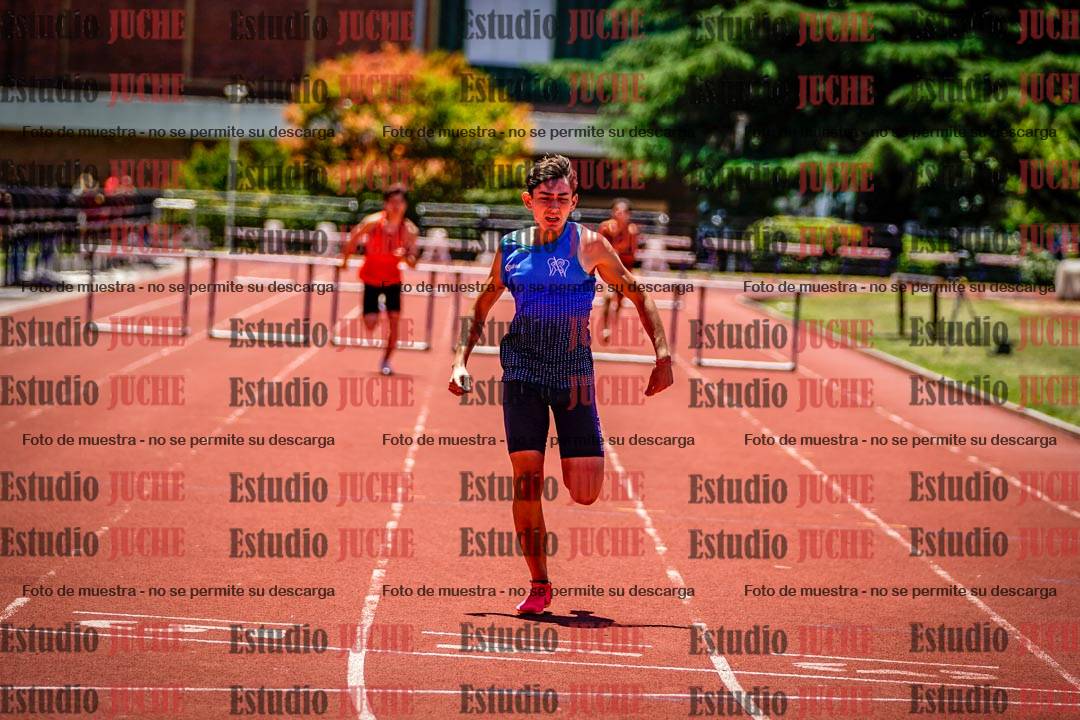 Fotos de los 400 m con vallas de varones