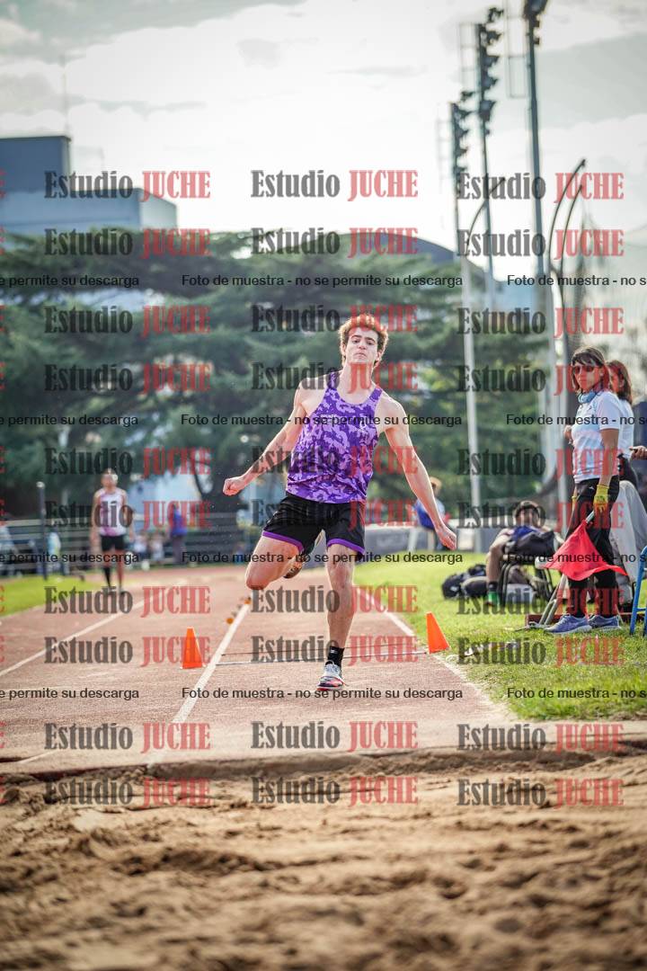 Fotos del salto triple de varones