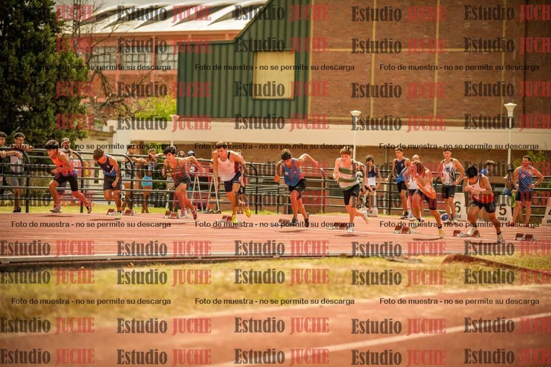 Fotos de los 100 m llanos de varones