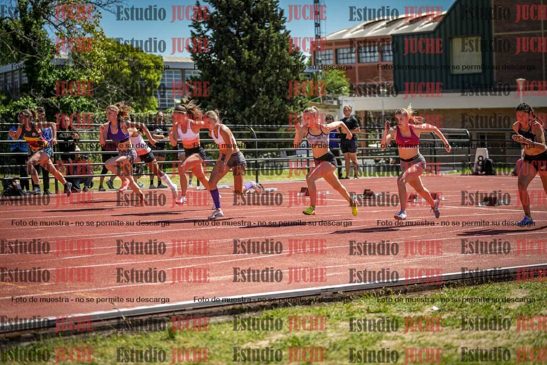 Fotos de los 100 m con vallas de mujeres