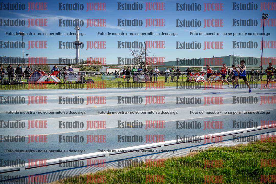 Fotos de los 100 m llanos de varones