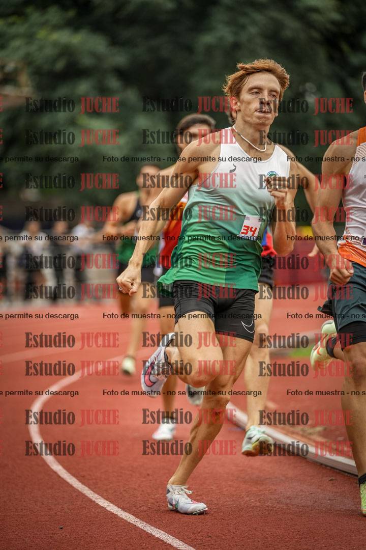 Fotos de los 800 m llanos de varones
