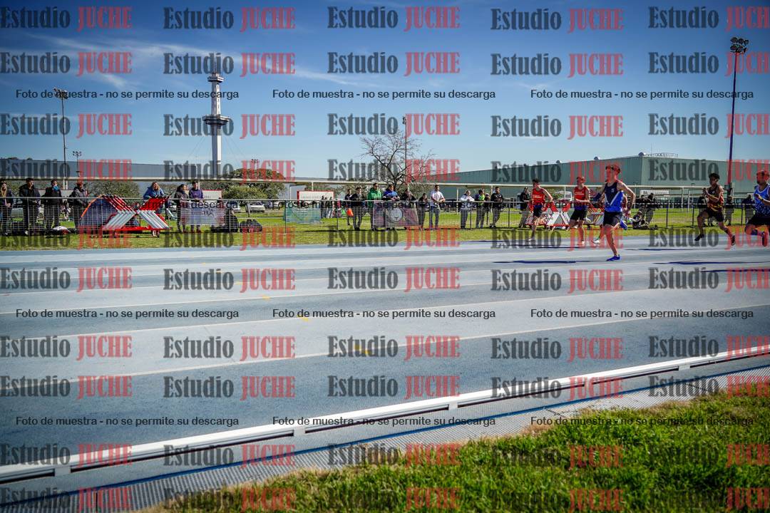 Fotos de los 100 m llanos de varones