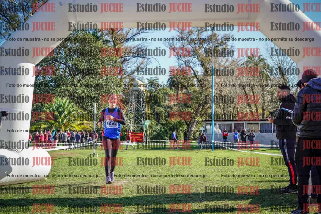 Fotos de la llegada del cross de 3000 m
