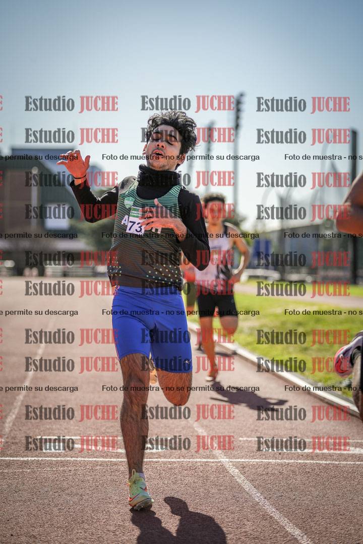 Fotos de los 800 m llanos de varones