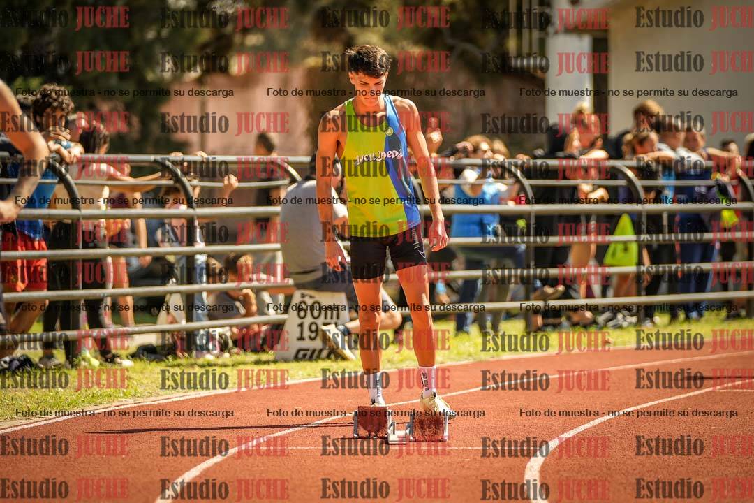 Fotos de los 400 m llanos de varones
