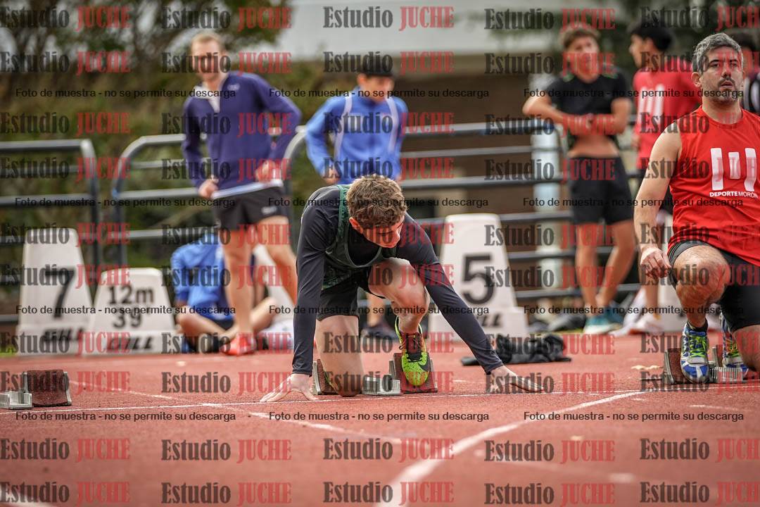 Fotos de los 100 m llanos de varones