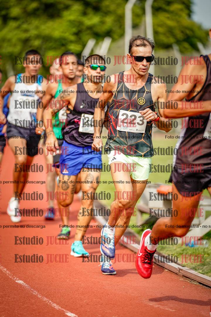 Fotos de los 3000 m llanos de varones
