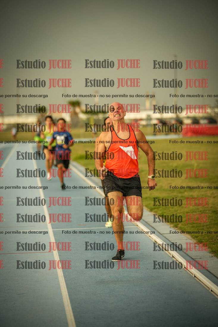 Fotos de los 1000 m llanos de varones
