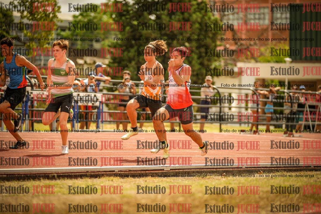 Fotos de los 100 m llanos de varones