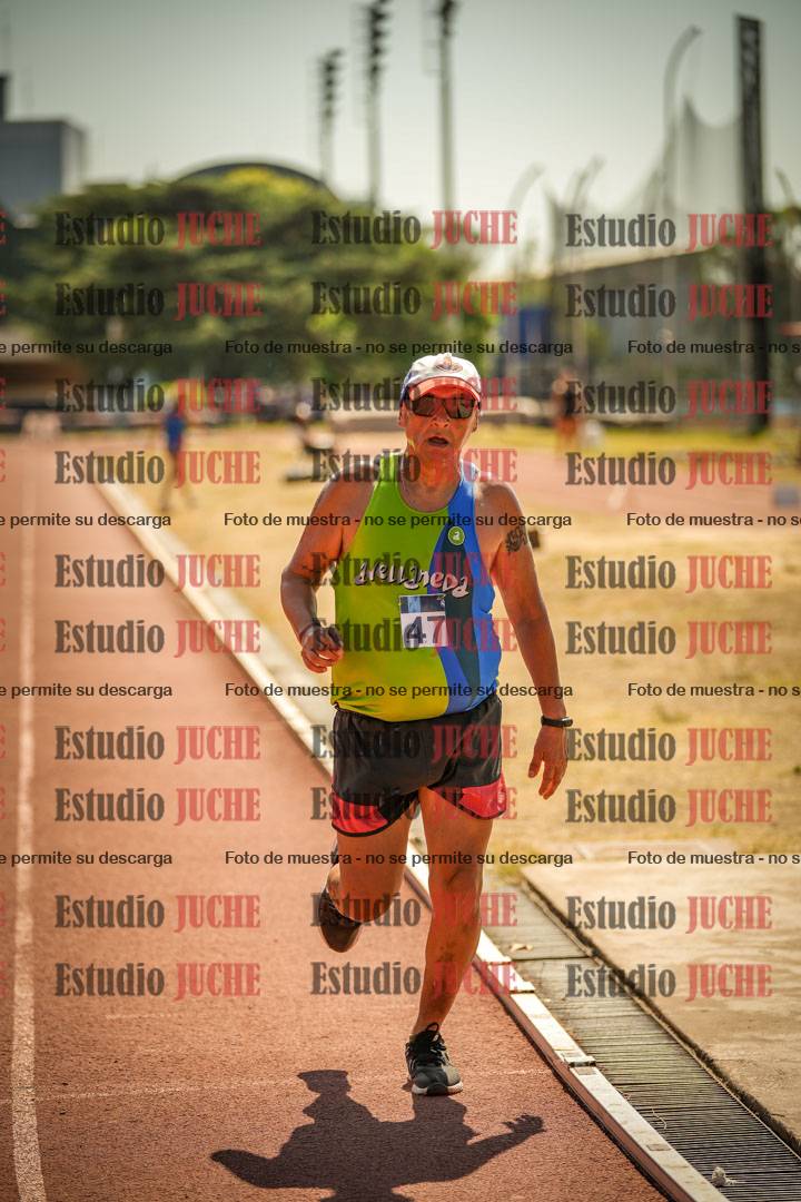 Fotos de los 3000 m llanos de varones