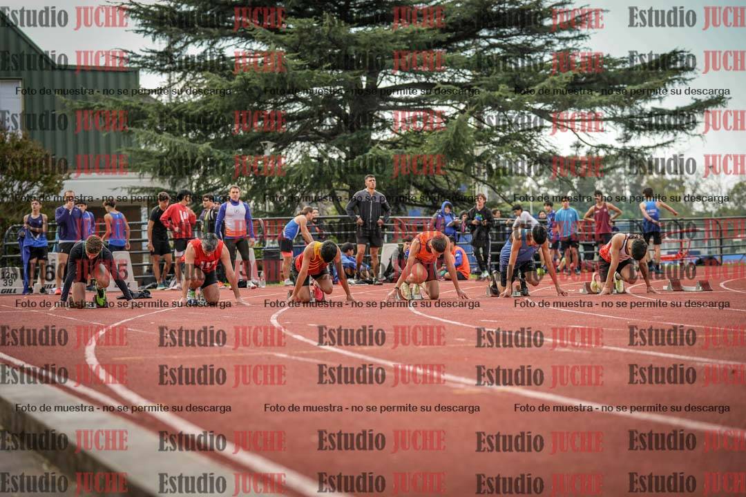 Fotos de los 100 m llanos de varones