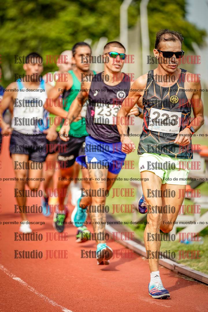 Fotos de los 3000 m llanos de varones