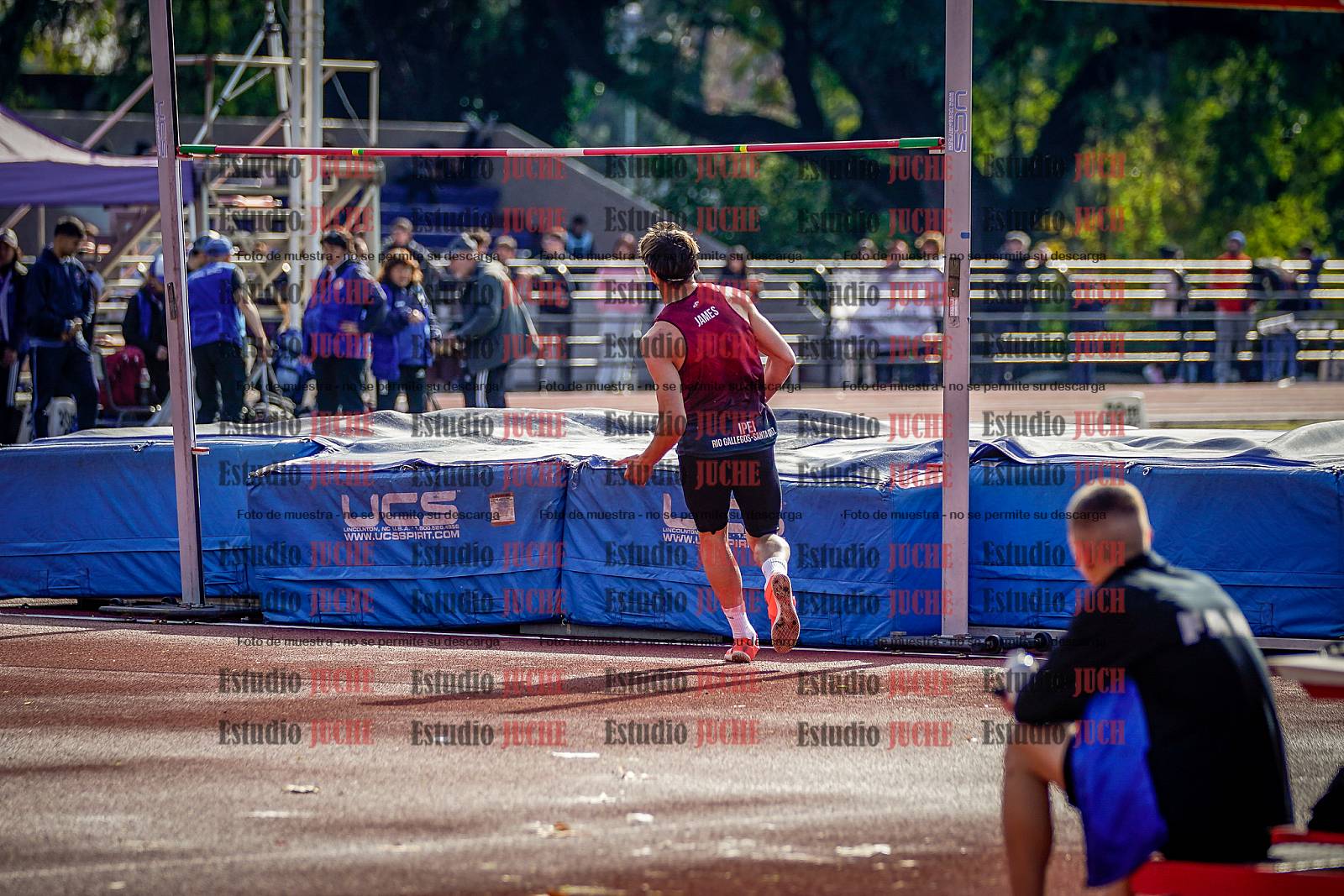 Fotos del salto en alto de varones