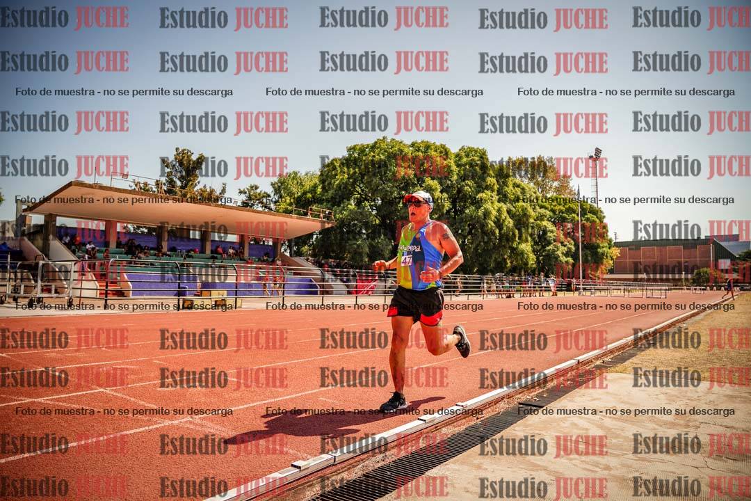 Fotos de los 3000 m llanos de varones