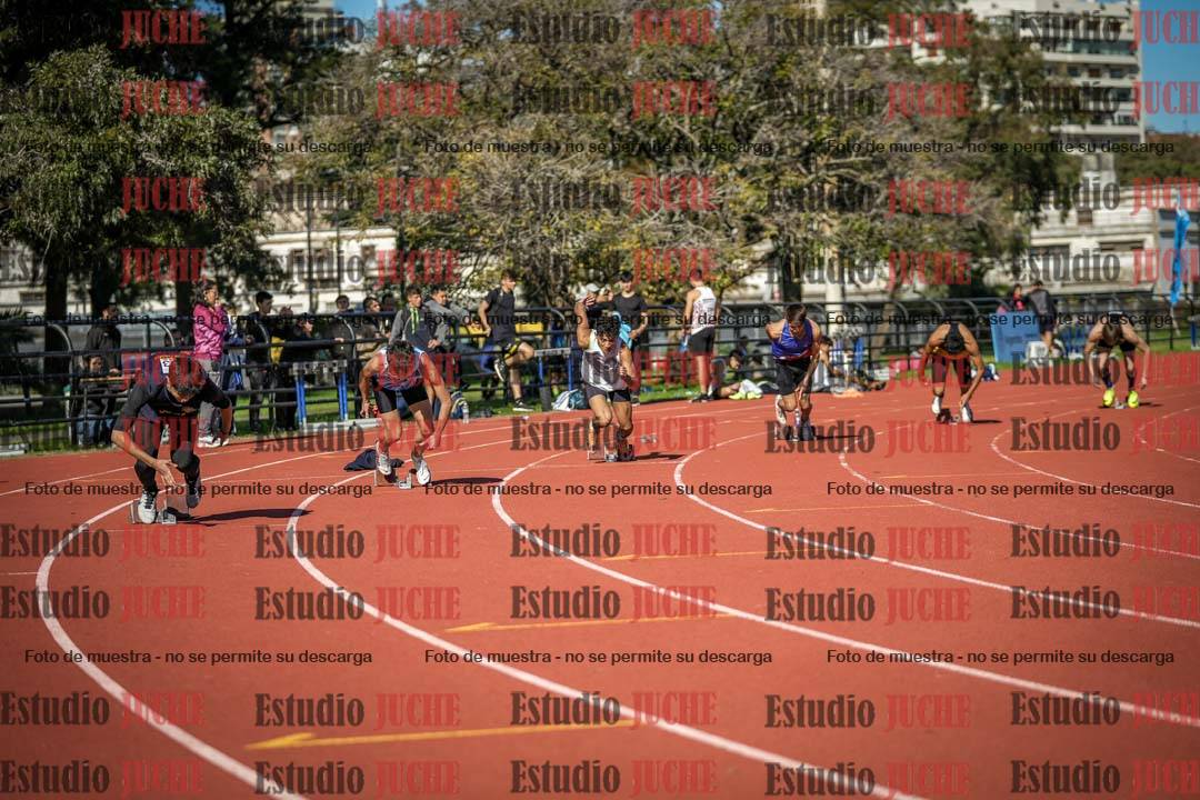 Fotos de los 200 m llanos de varones