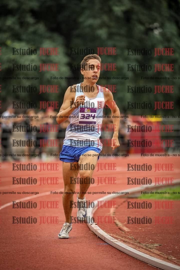 Fotos de los 800 m llanos de varones
