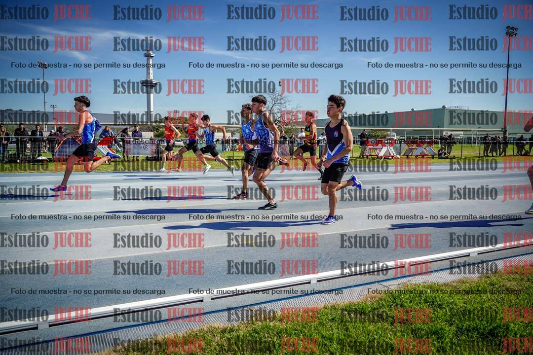 Fotos de los 100 m llanos de varones