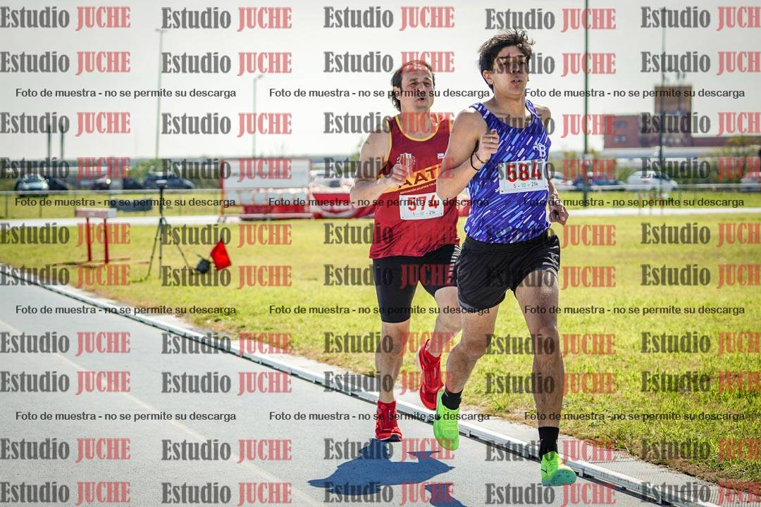 Fotos de los 800 m llanos de varones