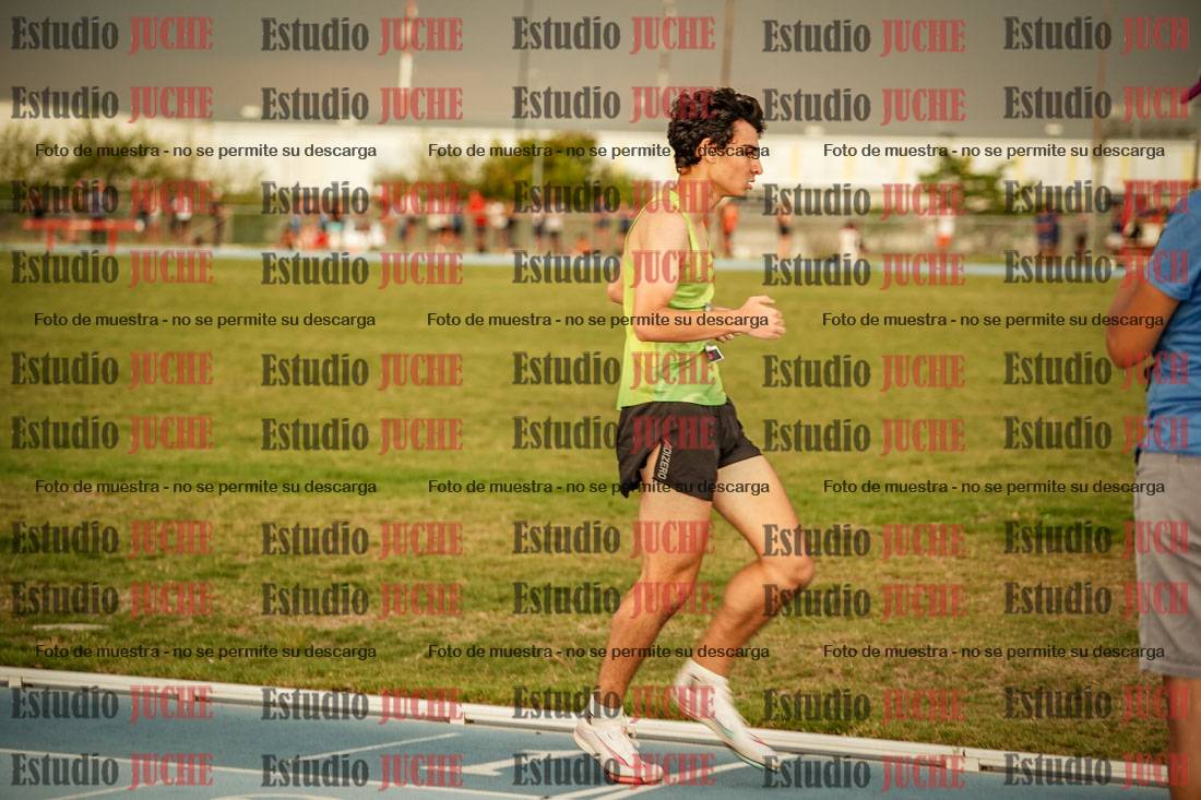Fotos de los 1000 m llanos de varones