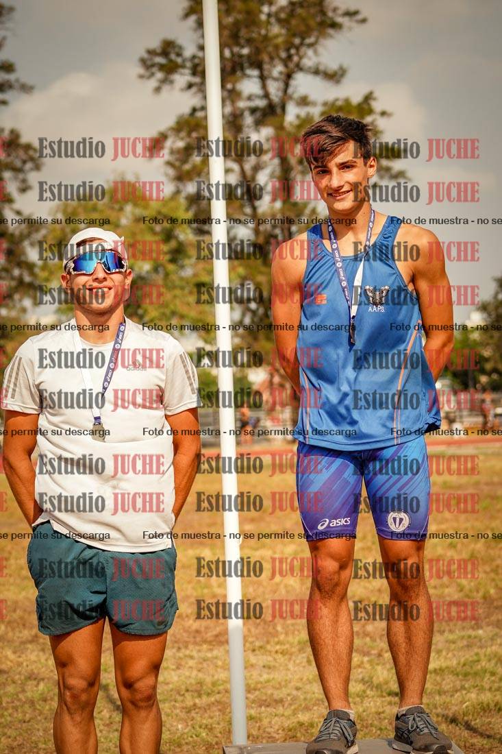 Fotos de algunos podios y extras del torneo