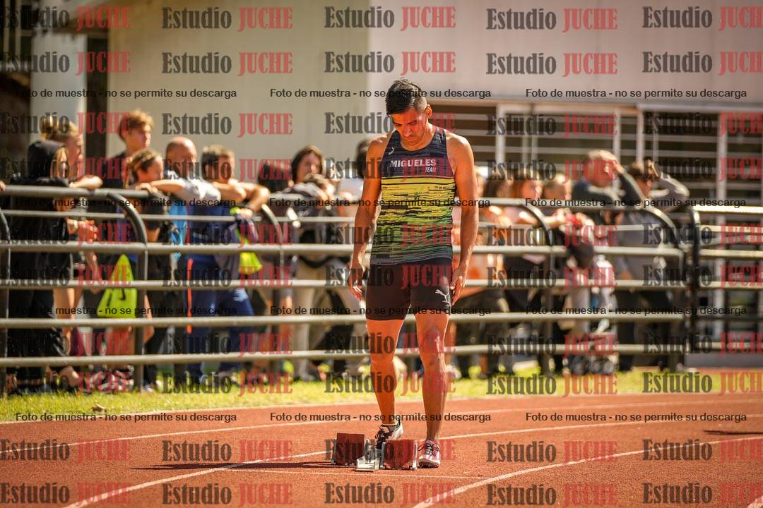 Fotos de los 400 m llanos de varones