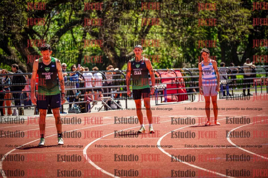 Fotos de los 800 m llanos de varones