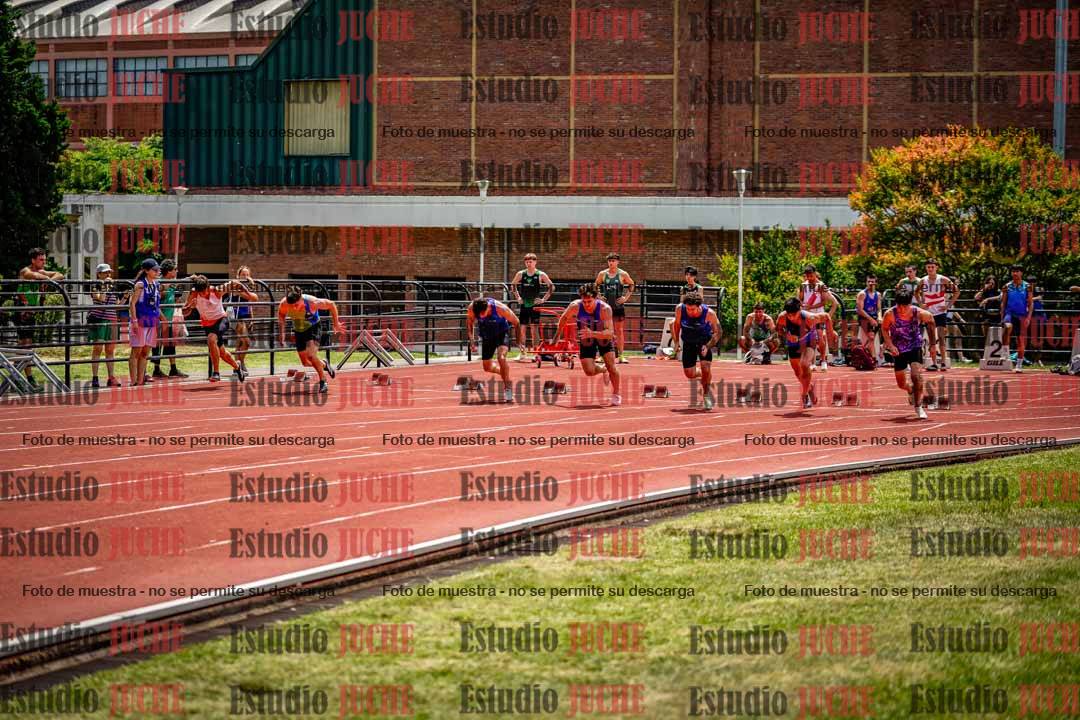 Fotos de los 100 m llanos de varones