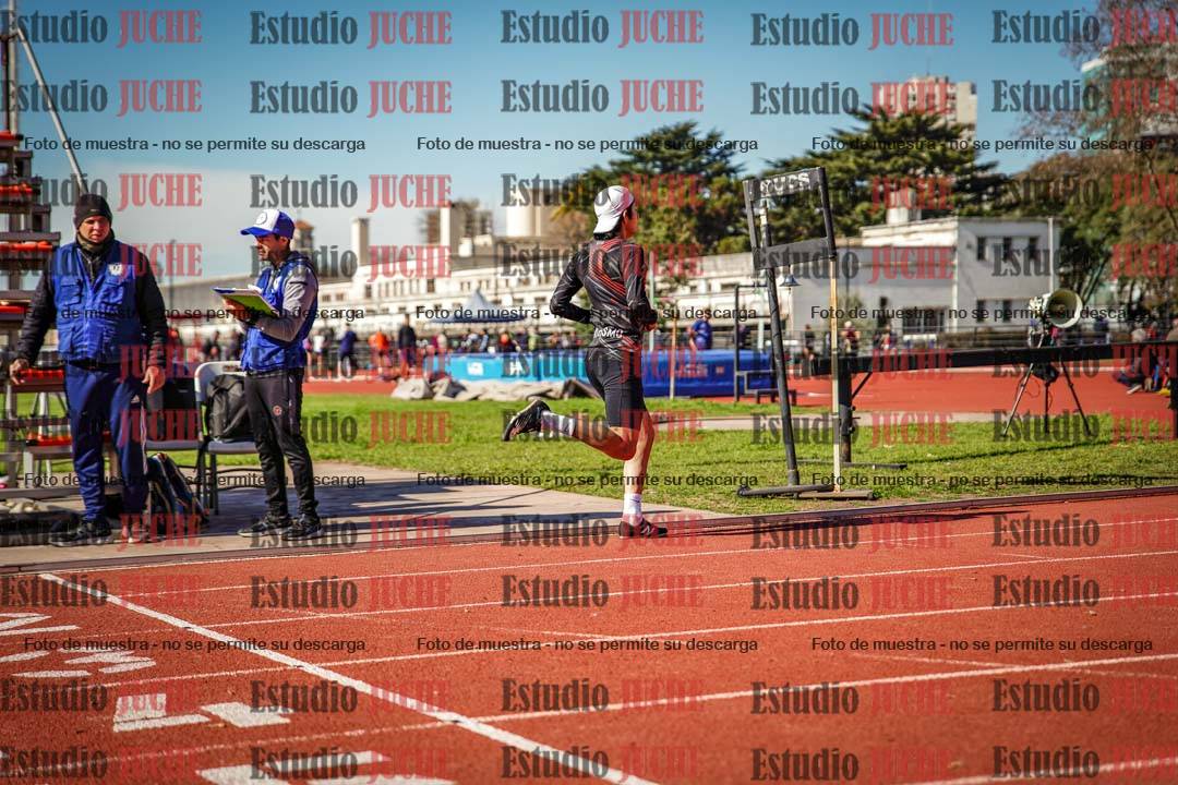Fotos de los 800 m llanos de varones