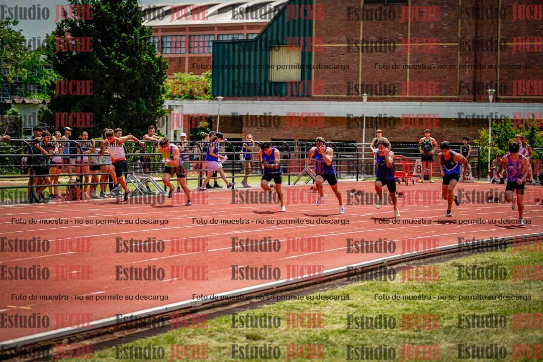 Fotos de los 100 m llanos de varones