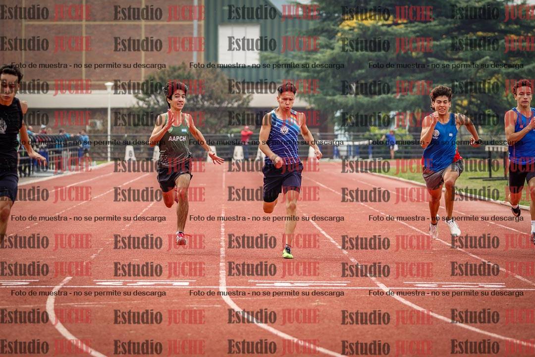 Fotos de los 200 m llanos de varones