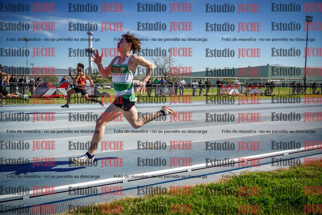 Fotos de los 100 m llanos de varones