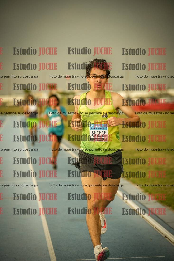Fotos de los 1000 m llanos de varones