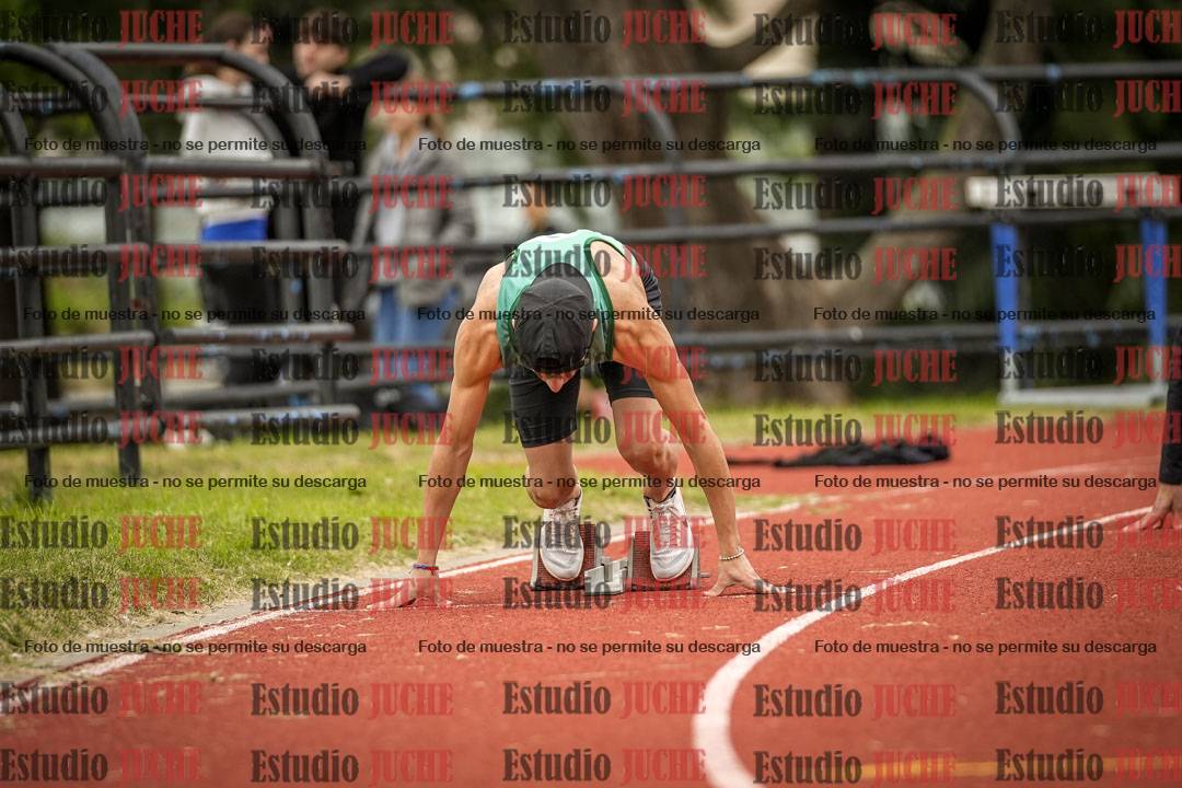 Fotos de los 200 m llanos de varones