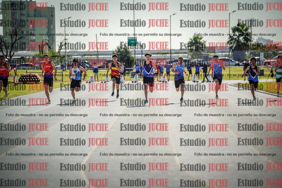 Fotos de los 100 m llanos de varones